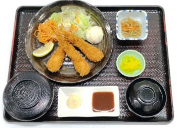 エビフライ定食